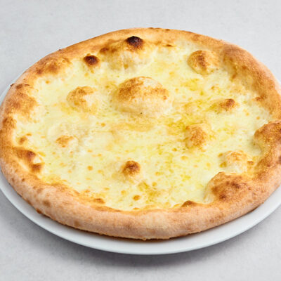 Pizza Quatro fromaggi - PORTOBELLO